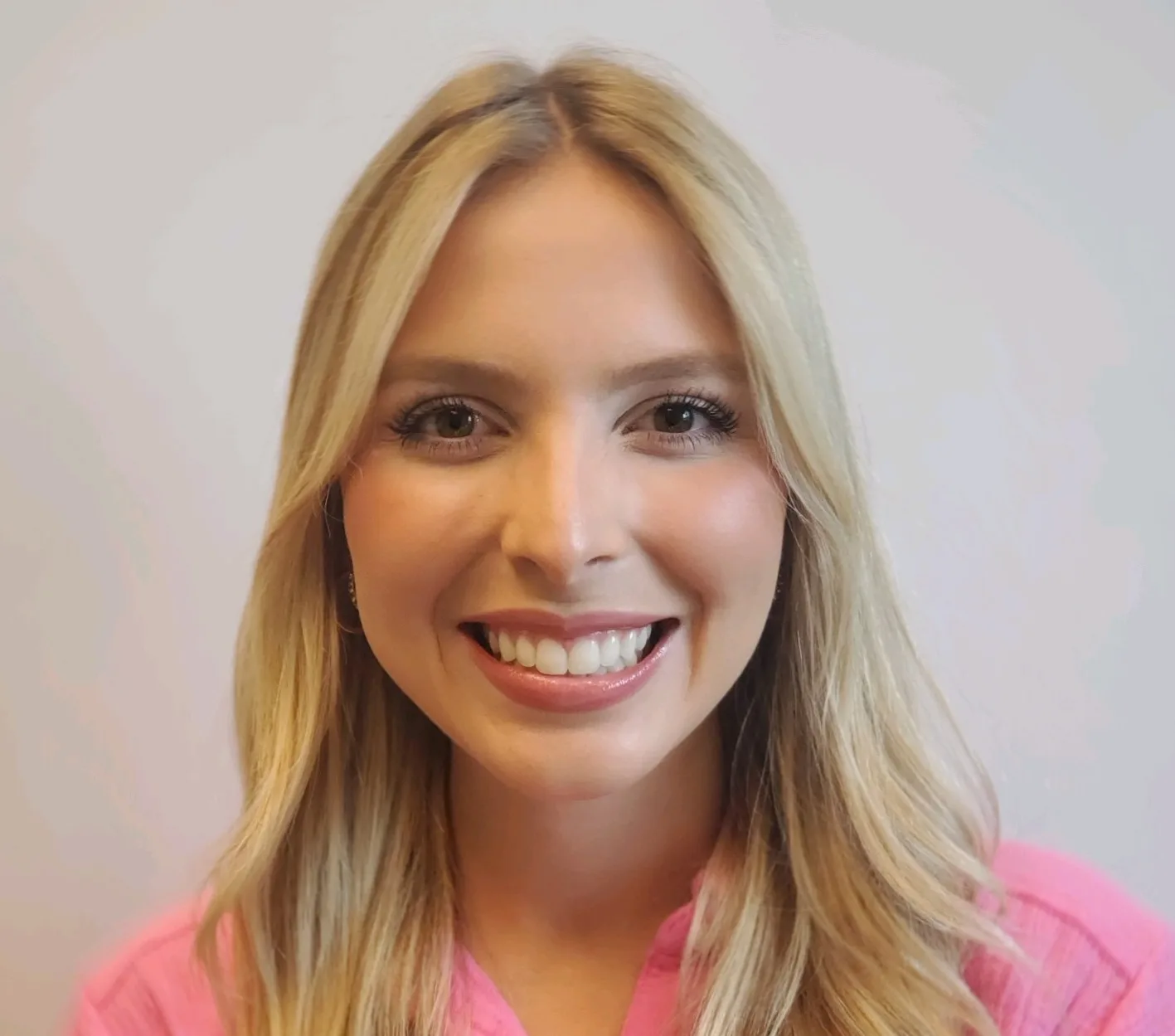 Photo of McKenzie De La Cruz